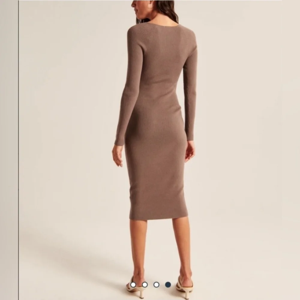 EUC‎ Abercrombie & Fitch Knit Ribbed Cutout Sweater Dress - Picture 13 of 13